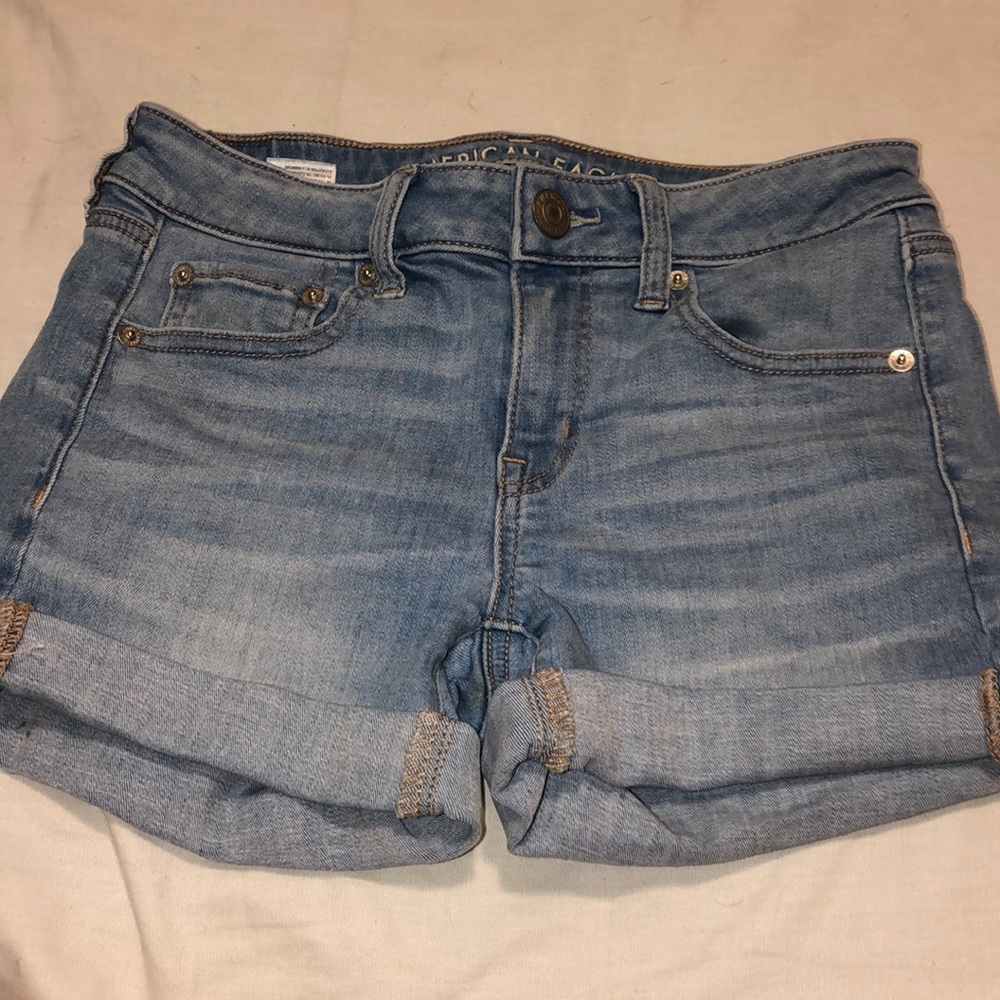 American eagle super stretchy shorts